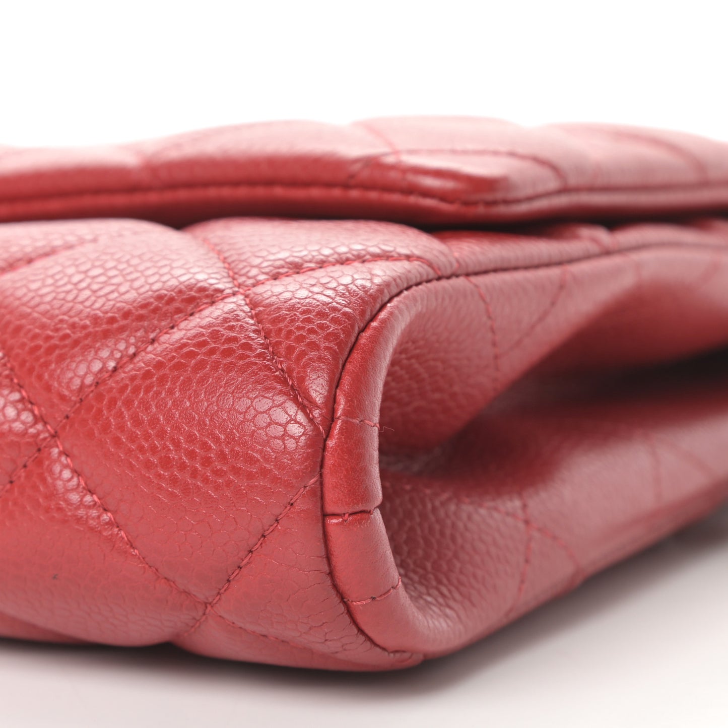 Caviar Quilted Clutch With Chain Flap Red