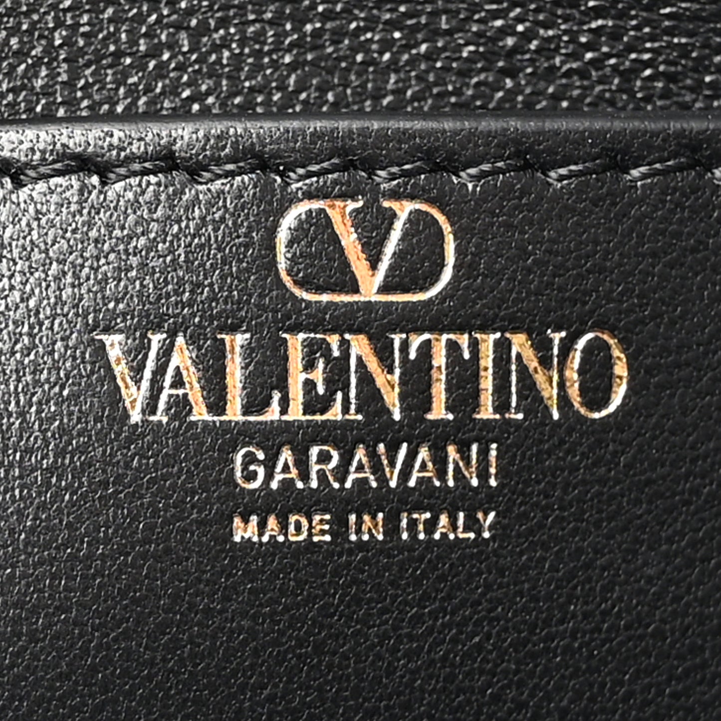 VALENTINO GARAVANI Smooth Calfskin Rockstud East West Crossbody Clutch Bag Black