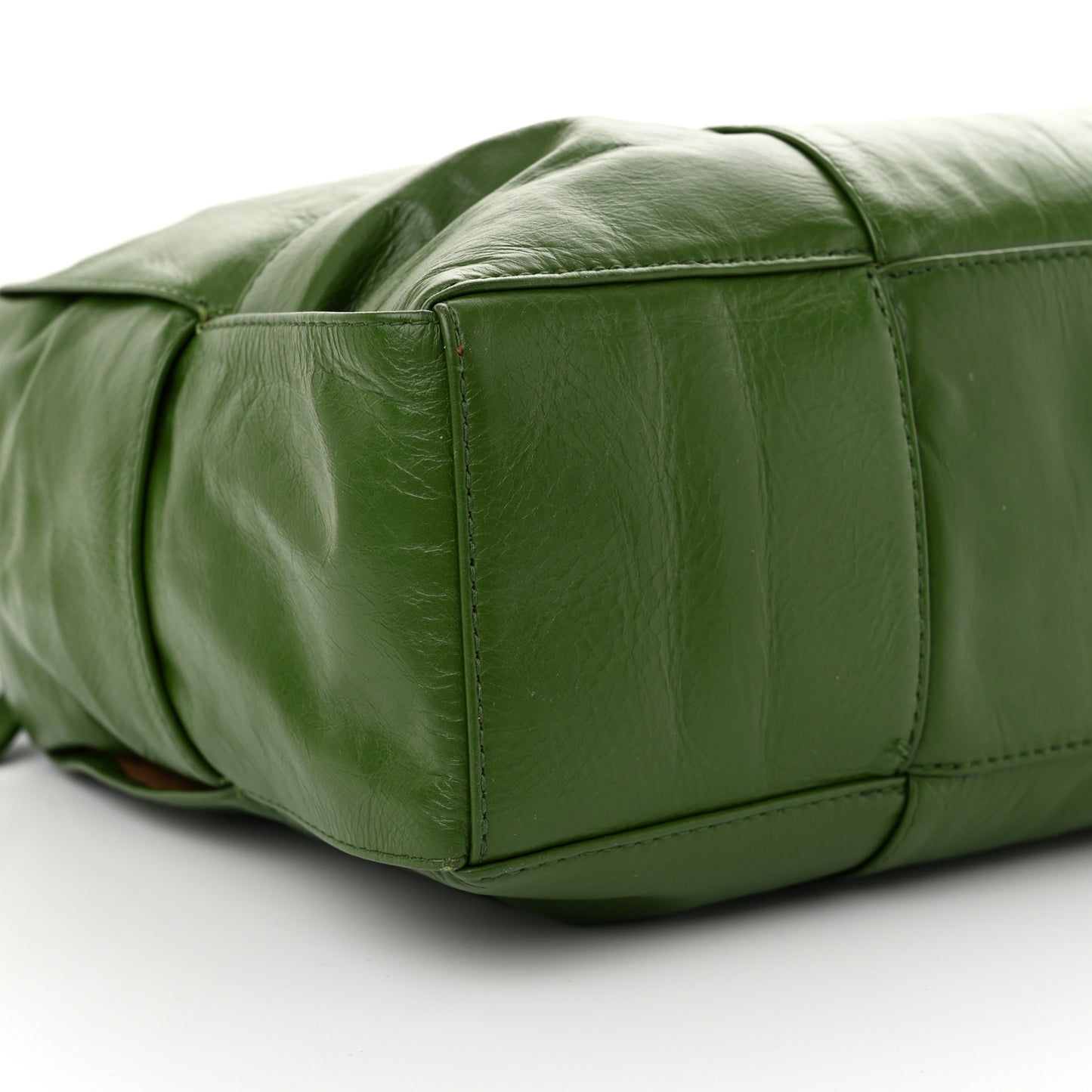 Paper Calfskin Maxi Intreccio Medium Arco Camera Bag Avocado