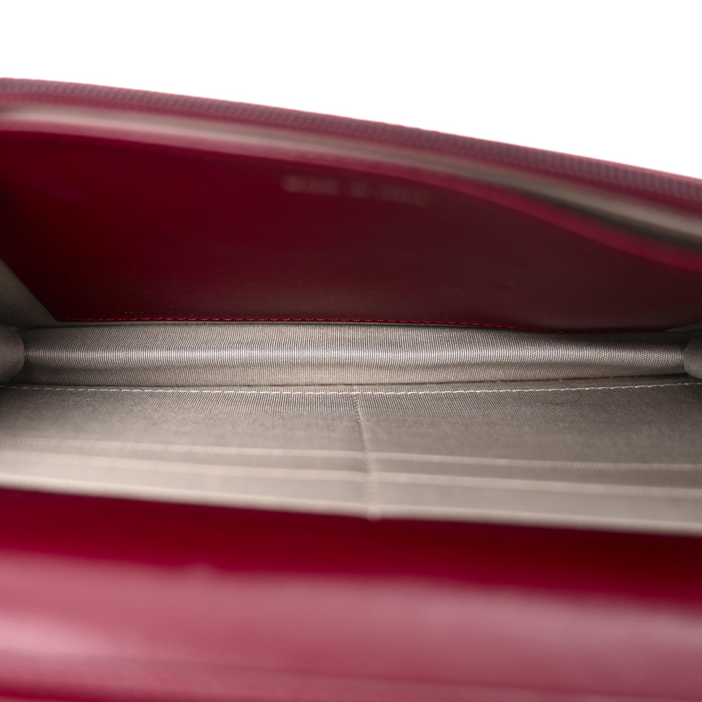 Patent Quilted Brilliant Wallet On Chain WOC Dark Burgundy
