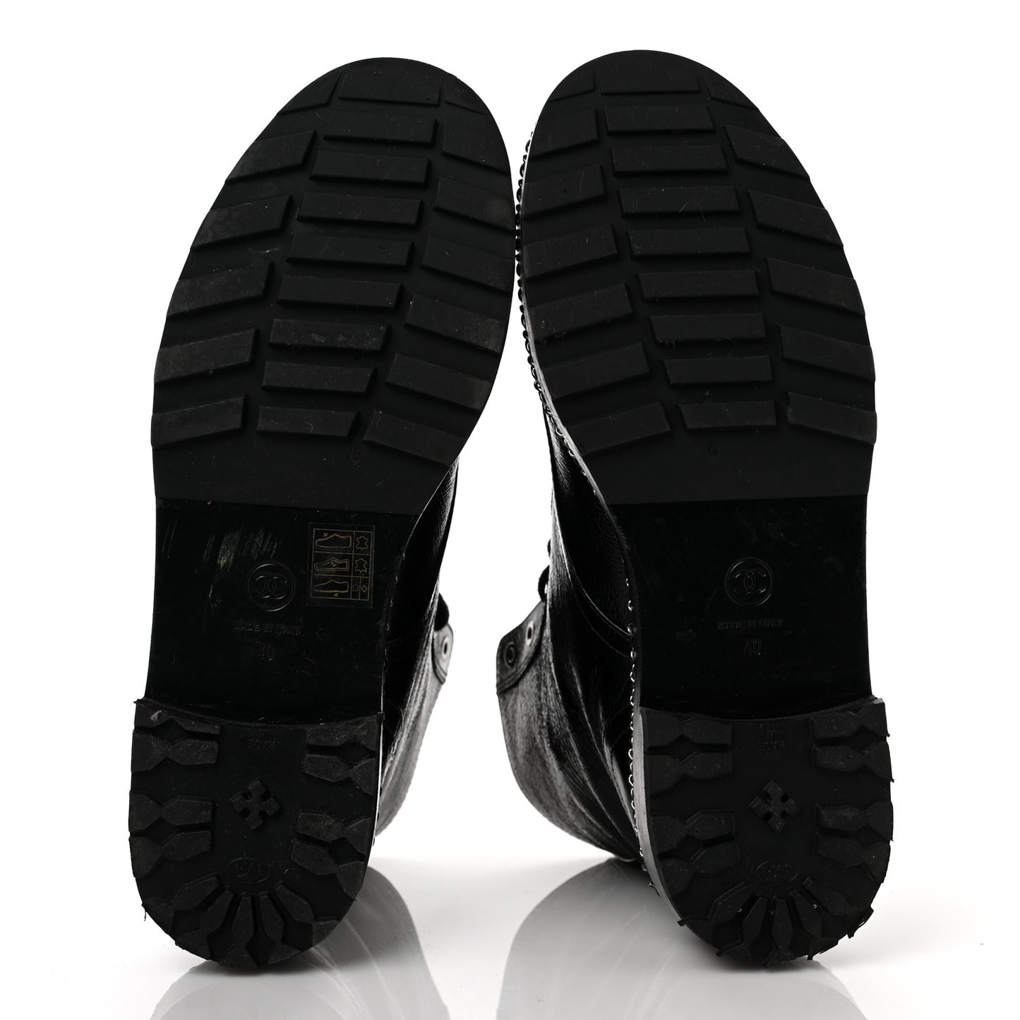 Crackled Calfskin Velvet Pearl Combat Short Boots 40 Black