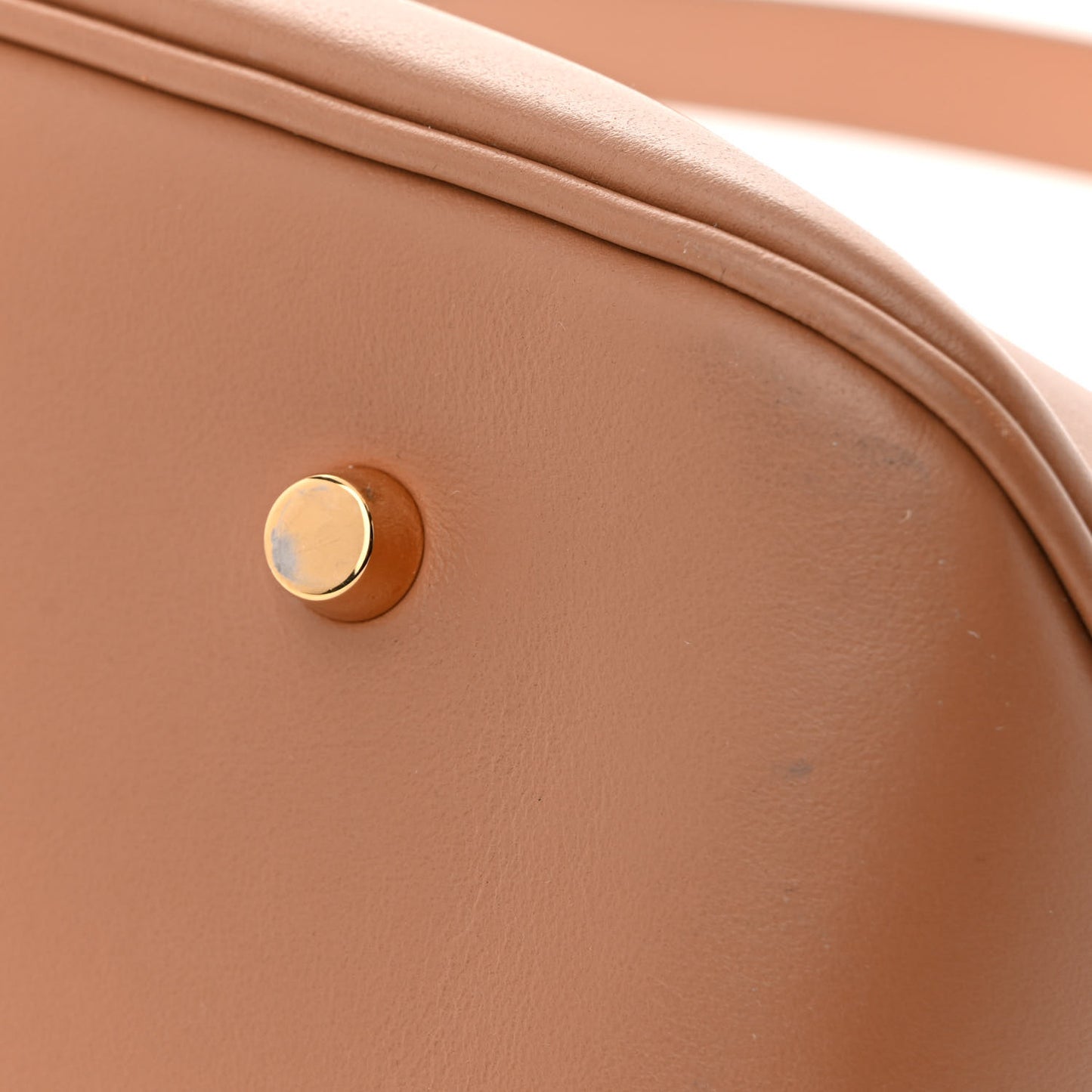 Calfskin Vitello Virtus Hobo Caramel