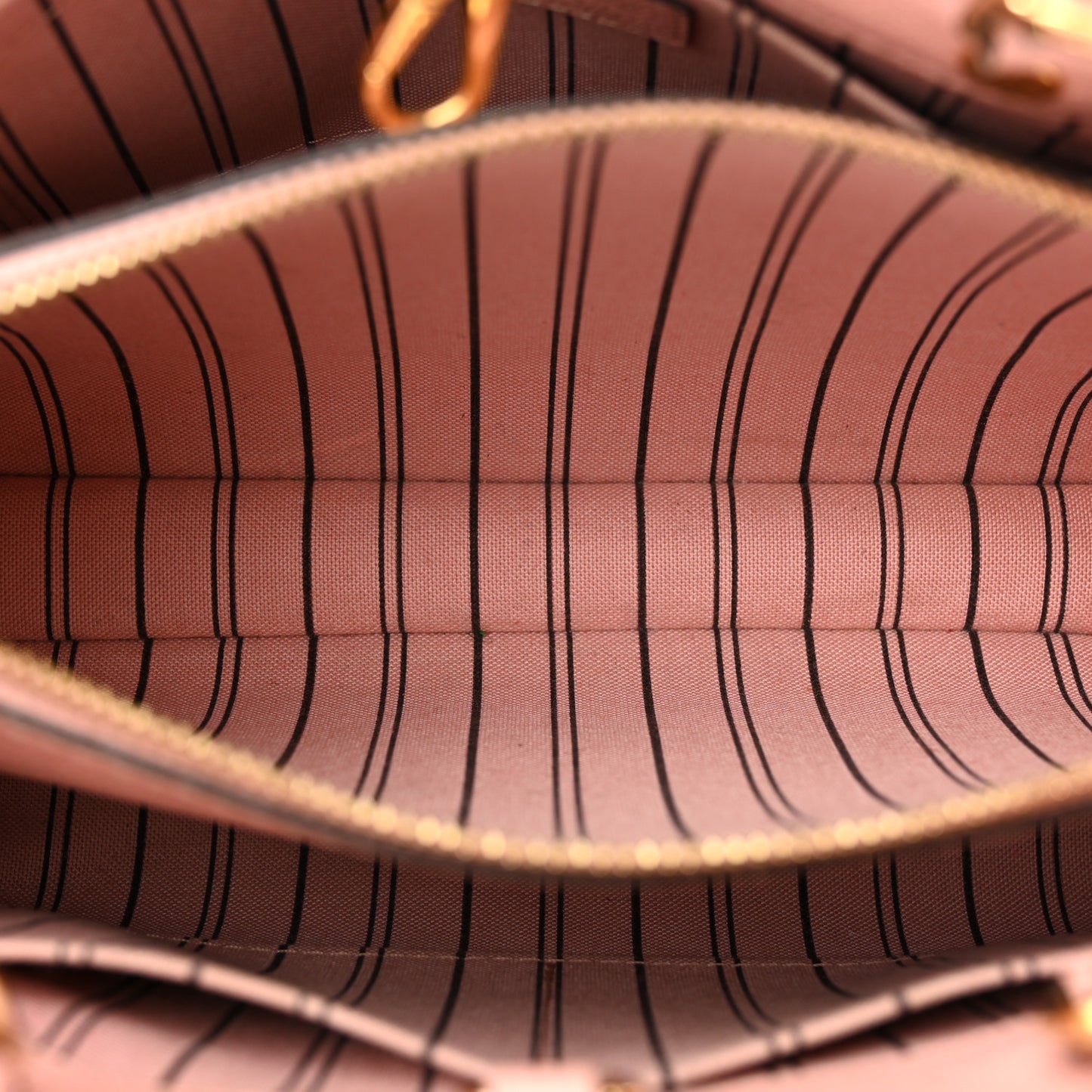 Empreinte Montaigne BB Rose Poudre