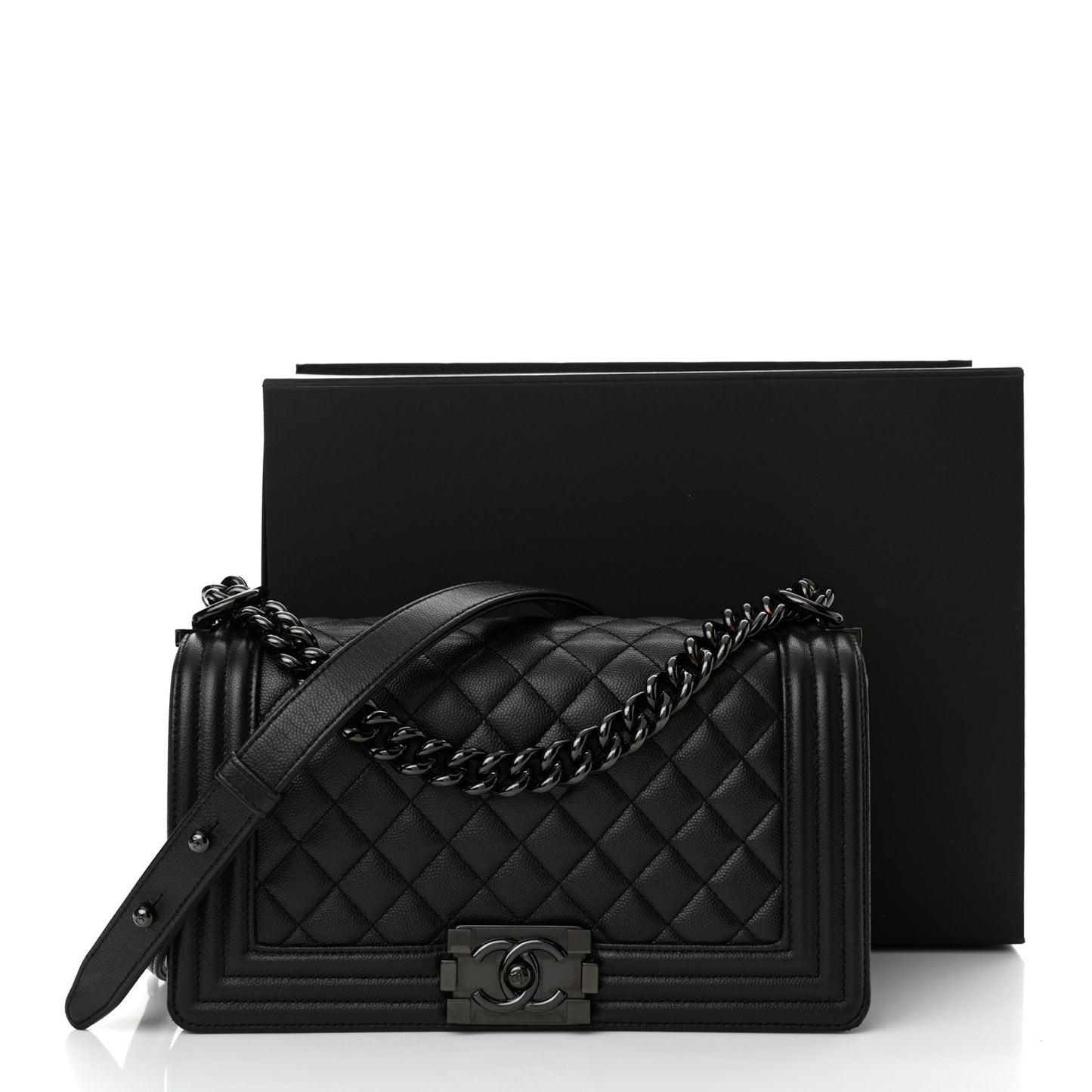 Caviar Quilted Medium Boy Flap So Black