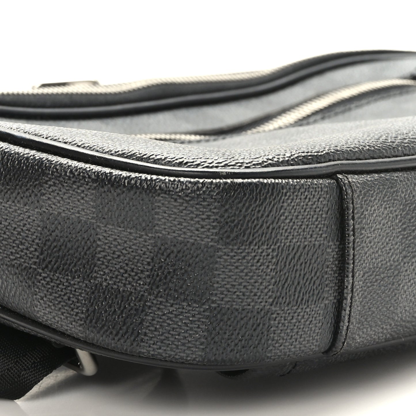 Damier Graphite Ambler