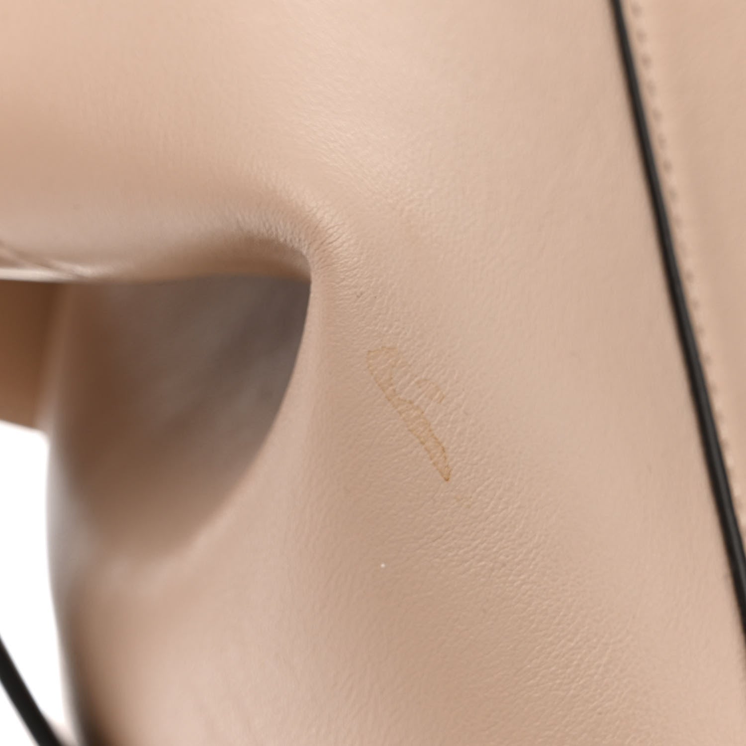 Givenchy Soft Calfskin Medium Soft Antigona Dune 17 of 18