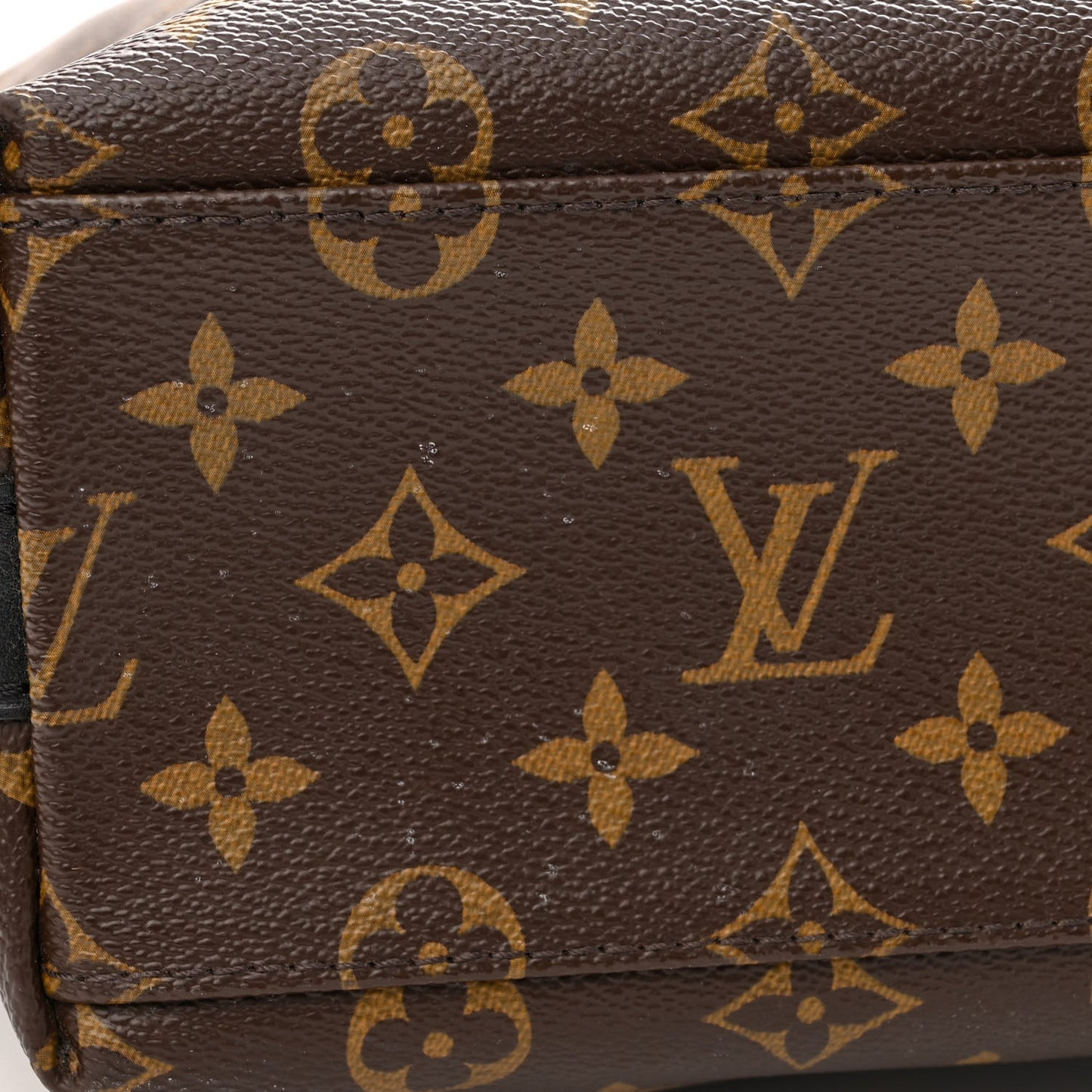 Monogram Macassar Kitan