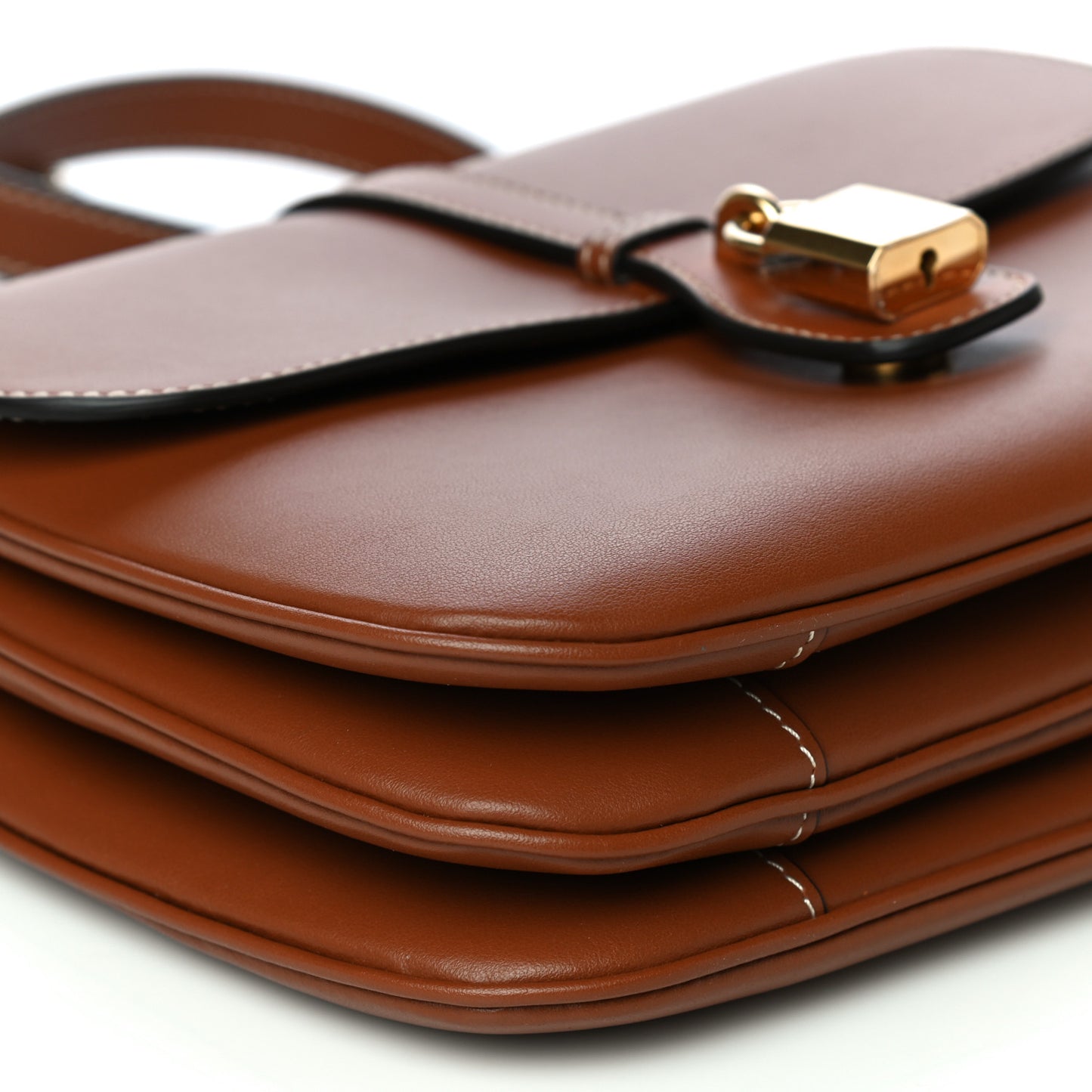 Smooth Calfskin Medium Tabou Tan