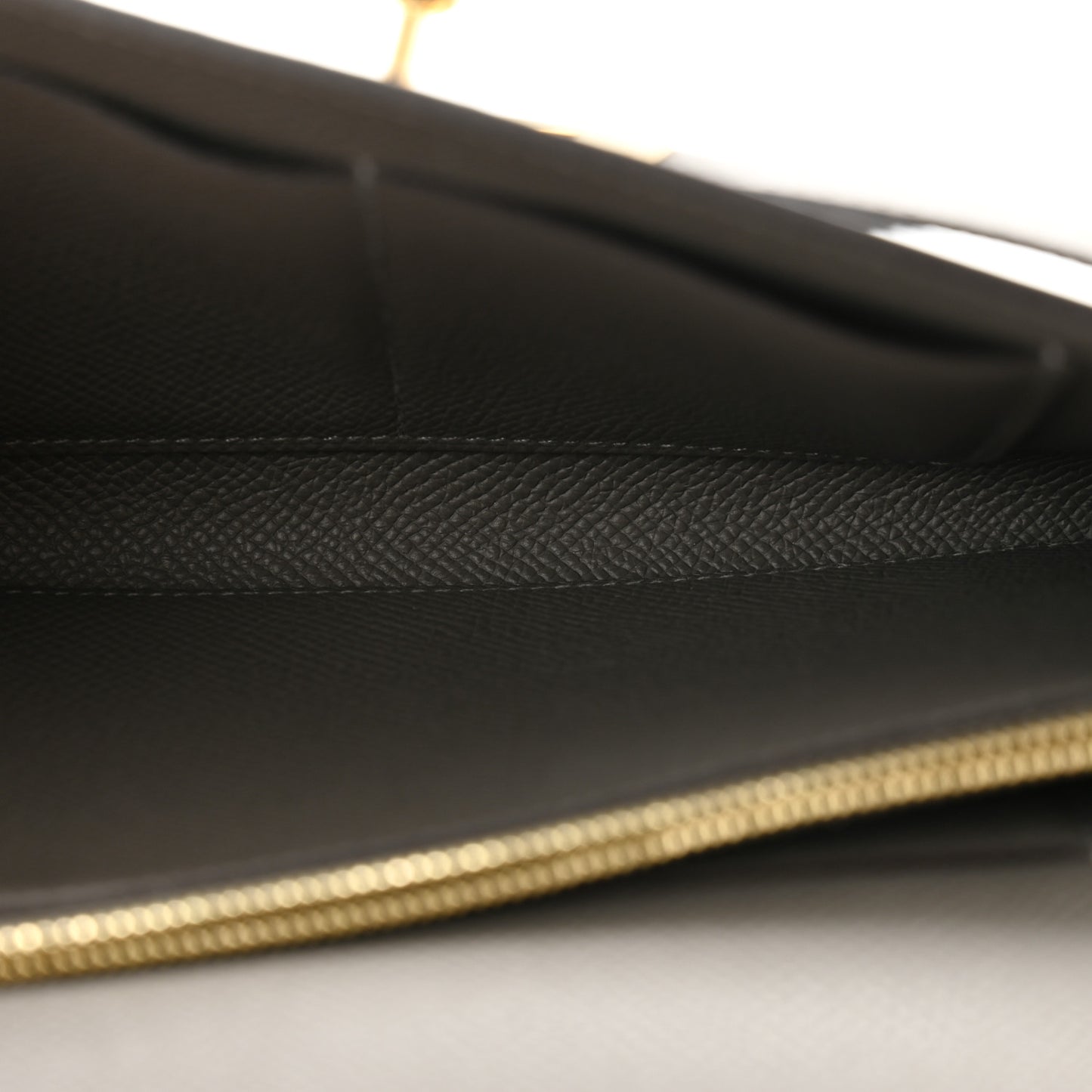 Epsom Kelly To Go Wallet Gris Meyer