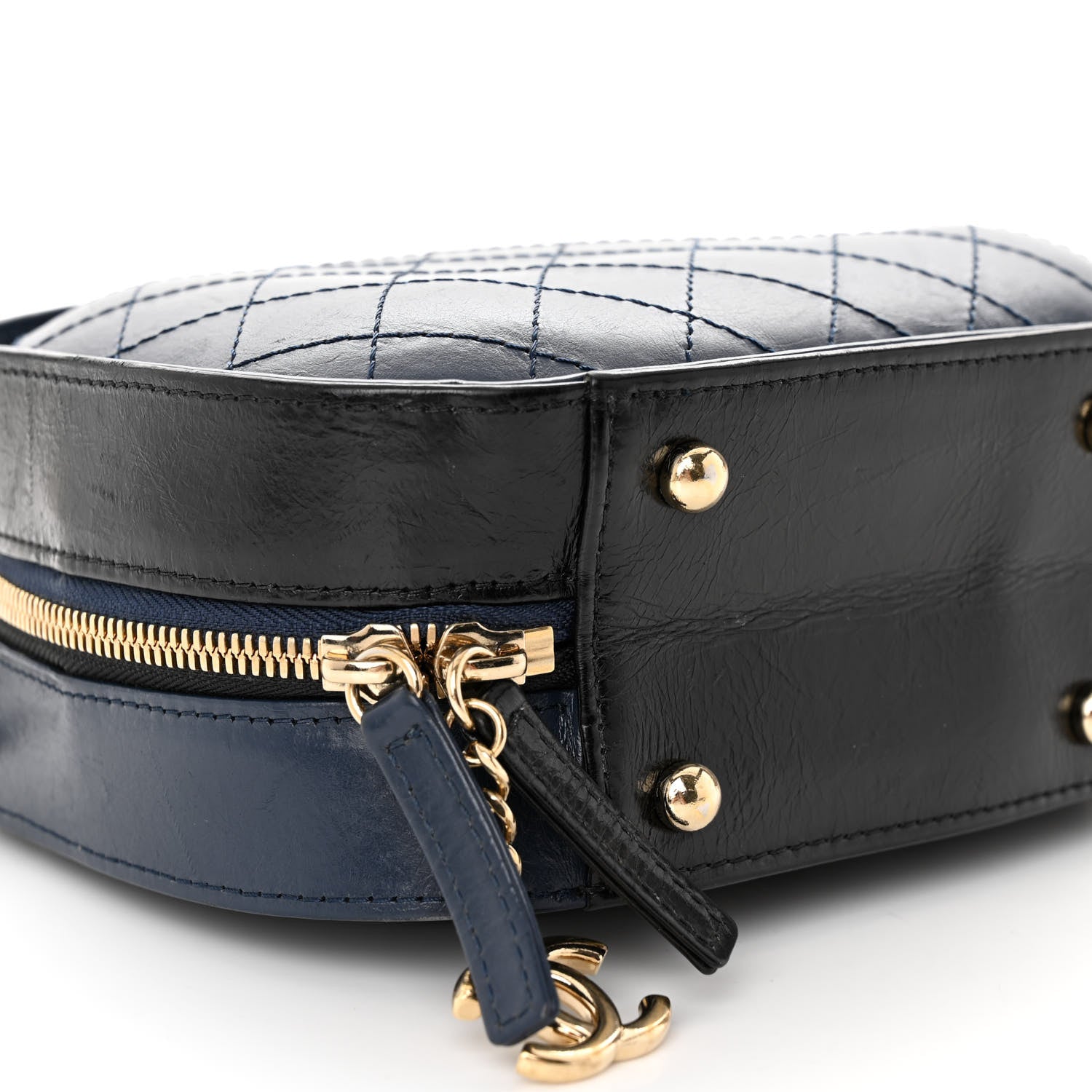 Chanel Calfskin Stitched Vanity Case Black Navy 9 of 10