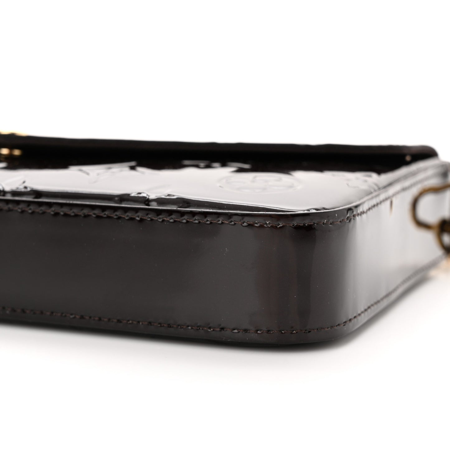 Vernis Pochette Felicie Chain Wallet Amarante