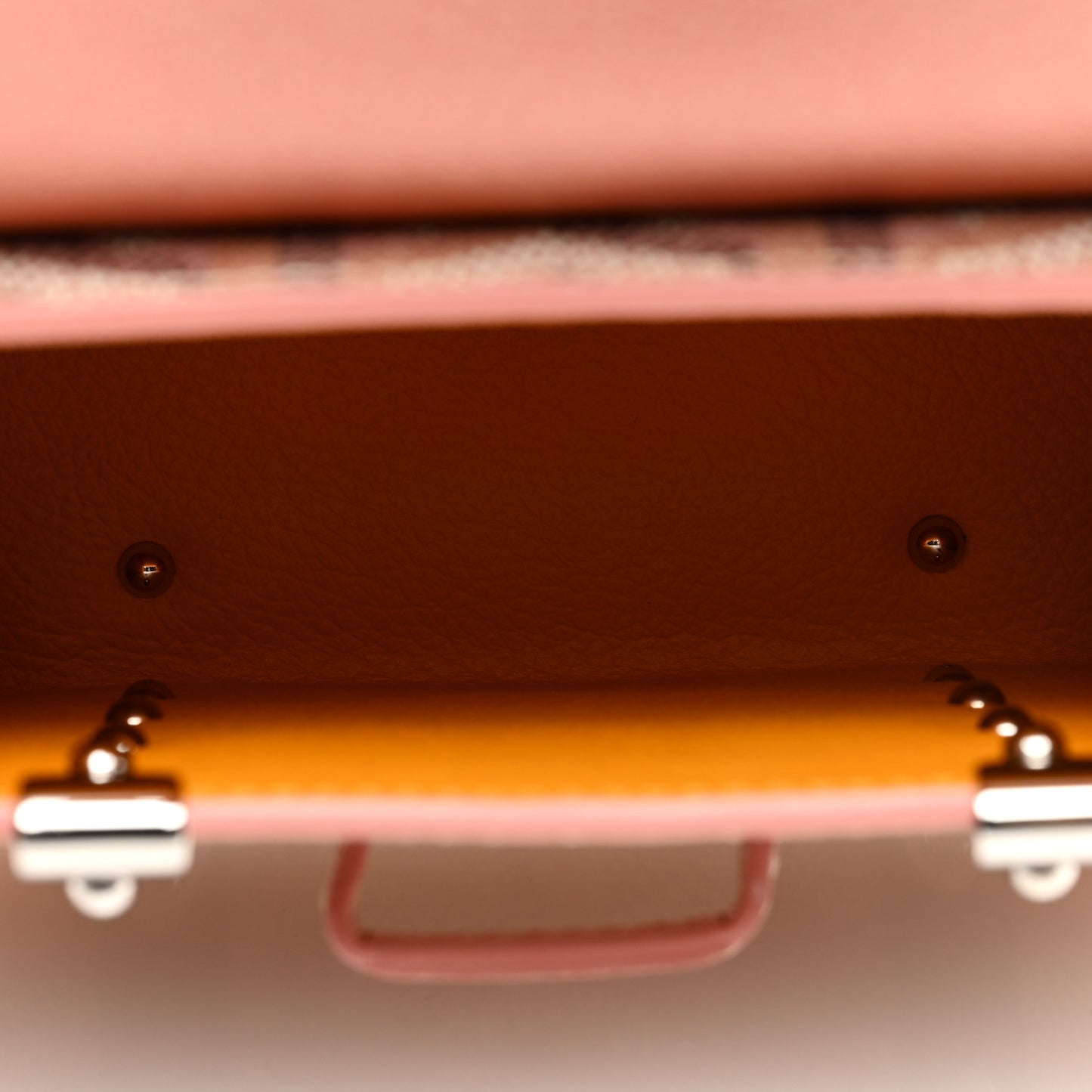 Iridescent Goyardine Structure Nano Saigon Pearly Coral