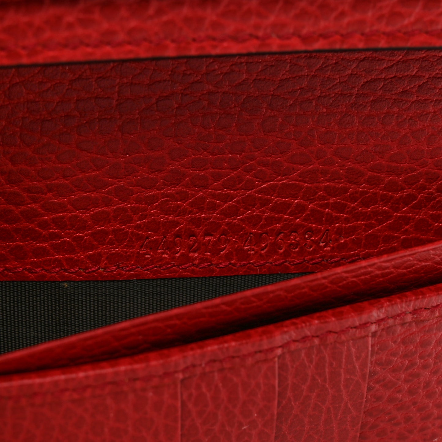 Pebbled Calfskin Interlocking G Continental Wallet Red