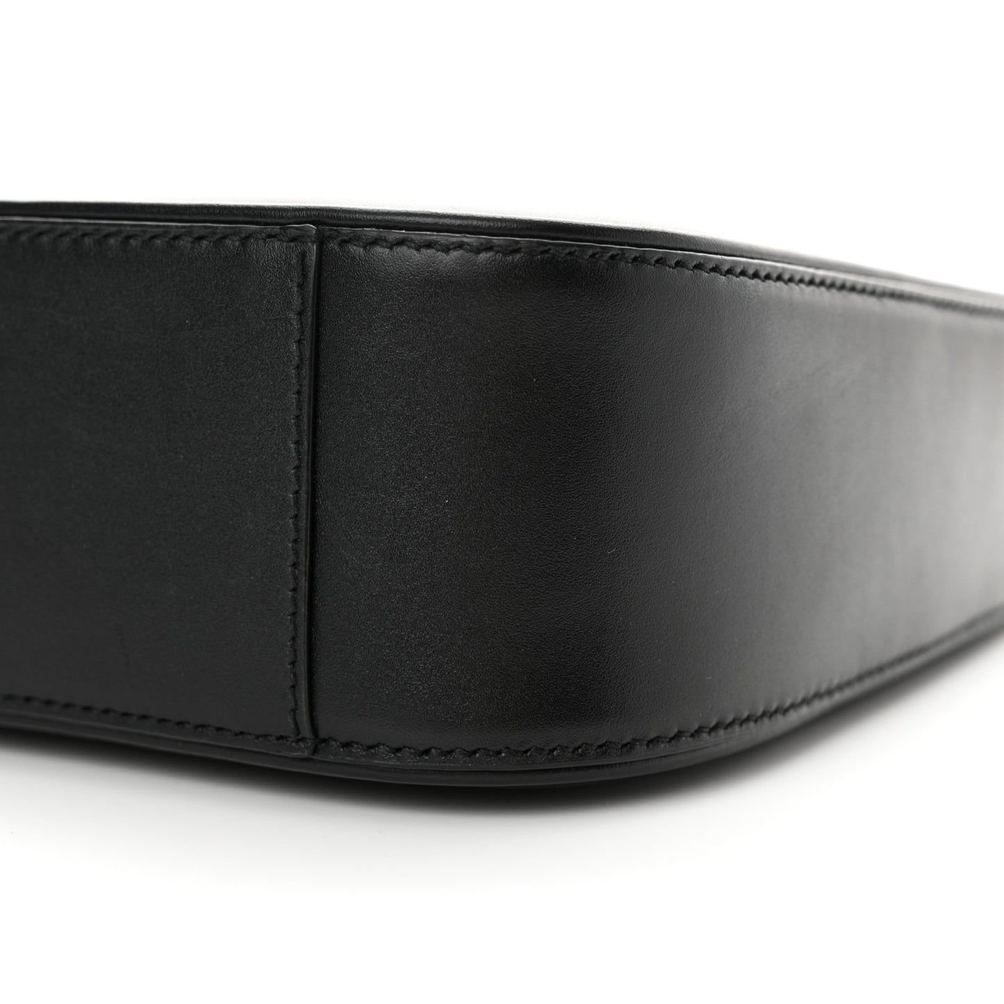 Smooth Calfskin Le 5 A 7 Hobo Black