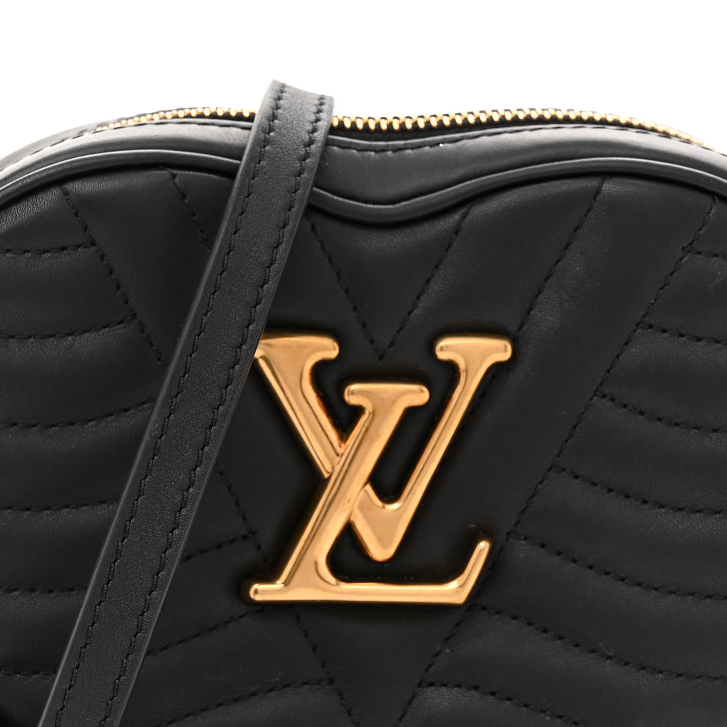 Calfskin New Wave Heart Bag Black