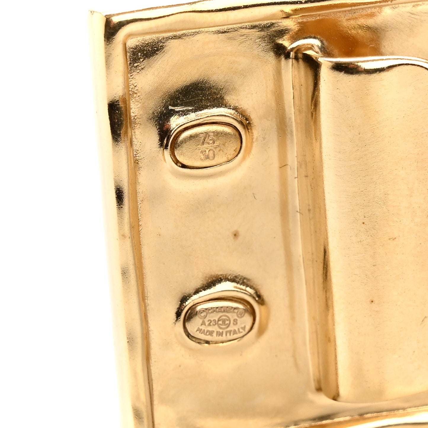 Metallic Lambskin Ruched Logo Belt 75 30 Gold