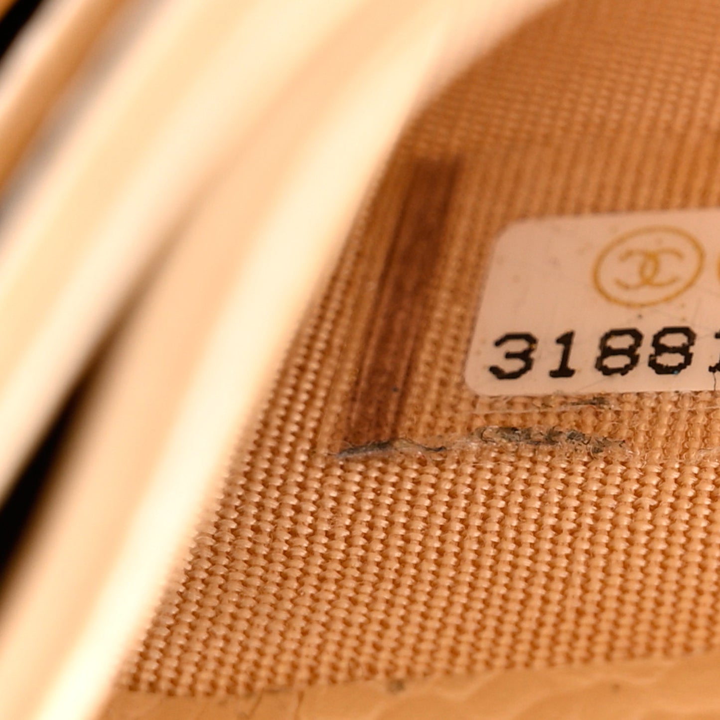 Caviar Quilted Card Holder Beige