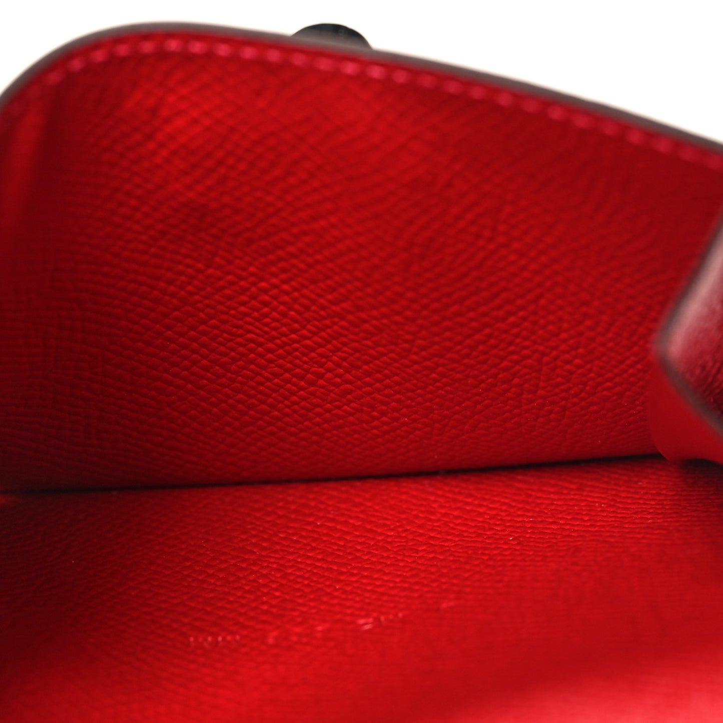 Epsom Kelly Pocket Compact Wallet Rouge Casaque