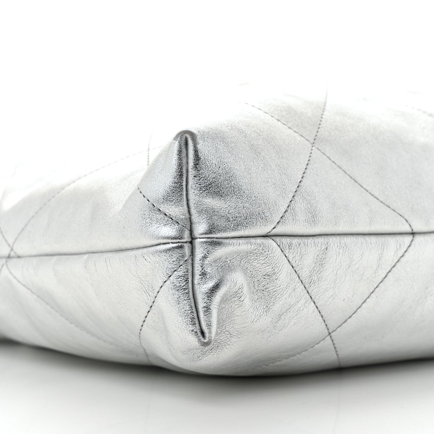 Metallic Calfskin Quilted Chanel 22 Silver