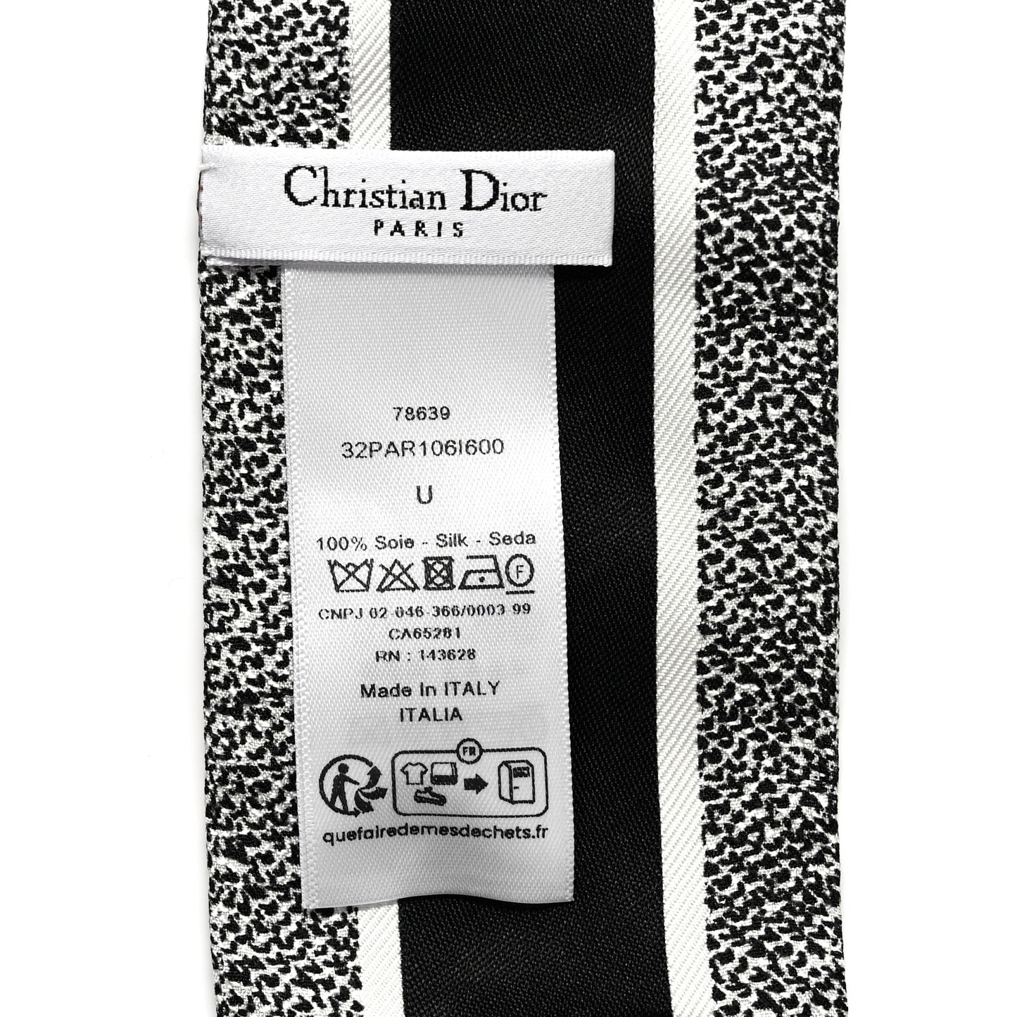 Silk Plan De Paris Mitzah Scarf White Black