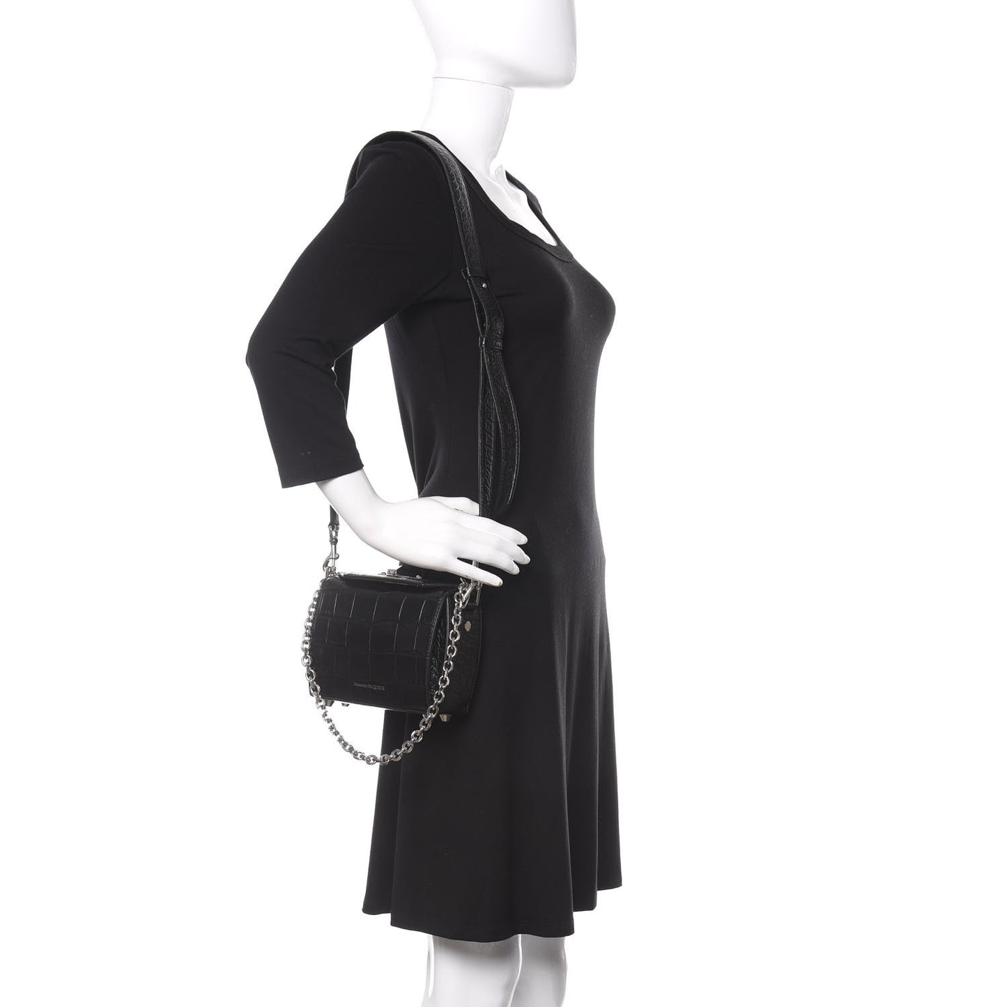 Calfskin Crocodile Embossed Box Shoulder Bag 16 Black