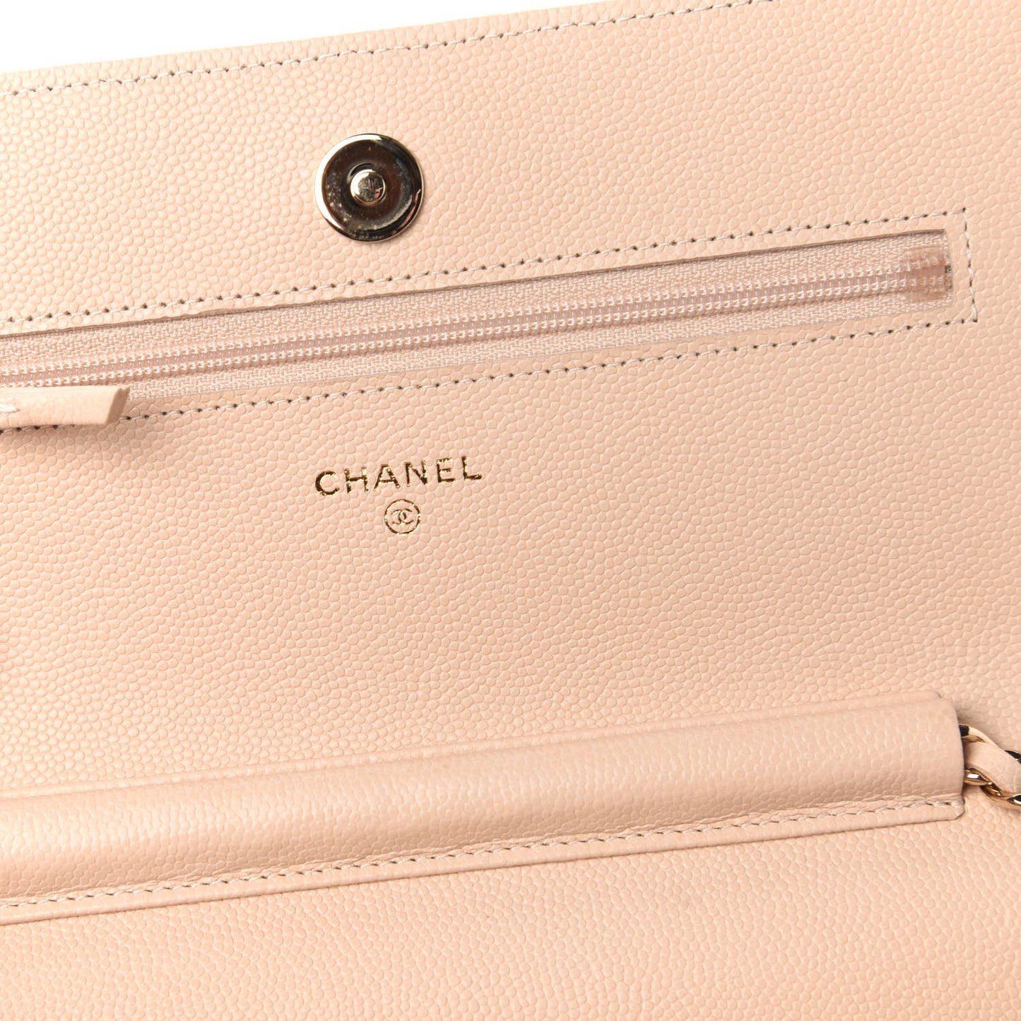 Caviar Quilted Coco Candy Wallet On Chain WOC Beige