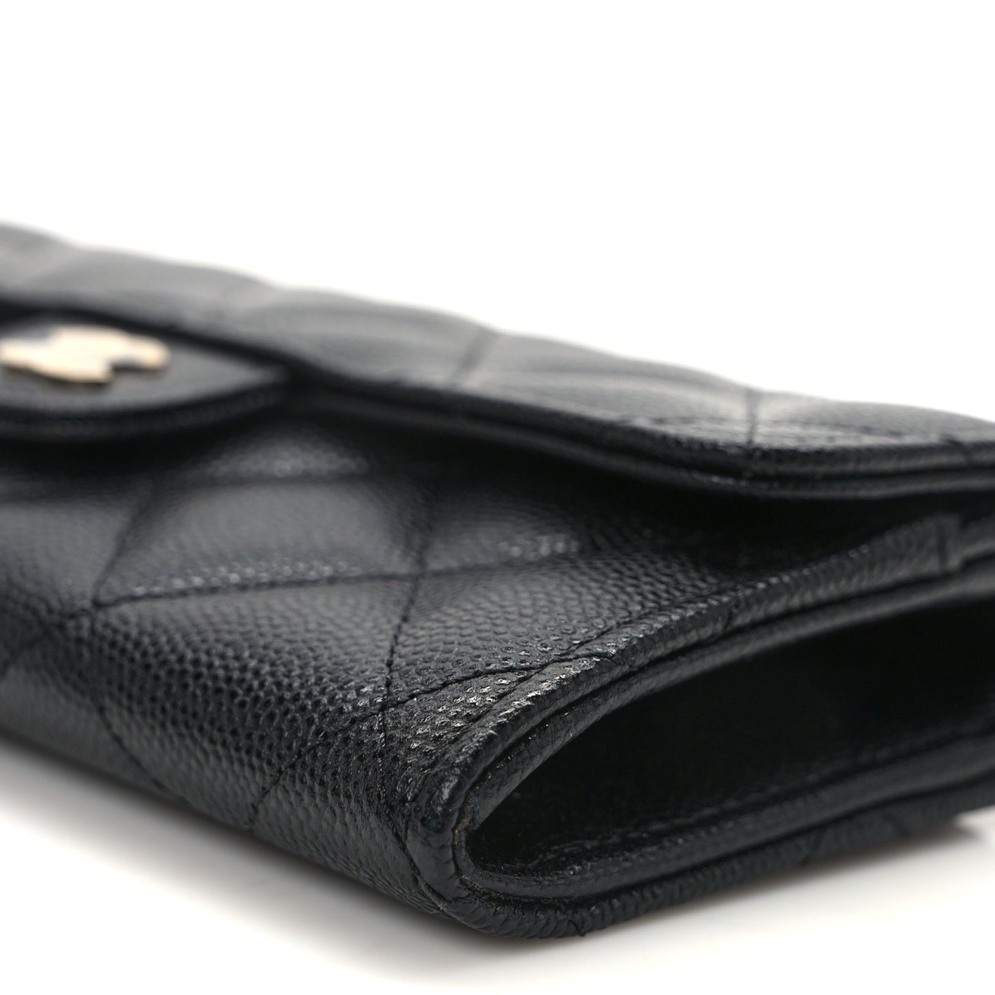 Caviar Quilted Medium Gusset Flap Wallet Black