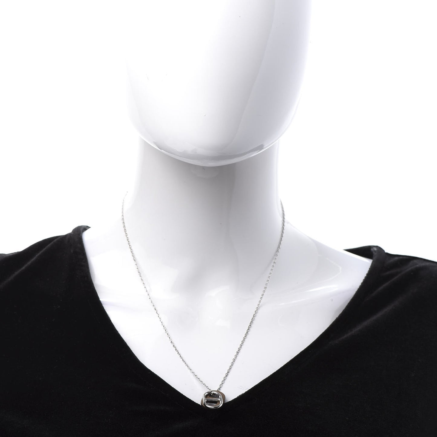 Swift O'Maillon Pendant Necklace Etoupe