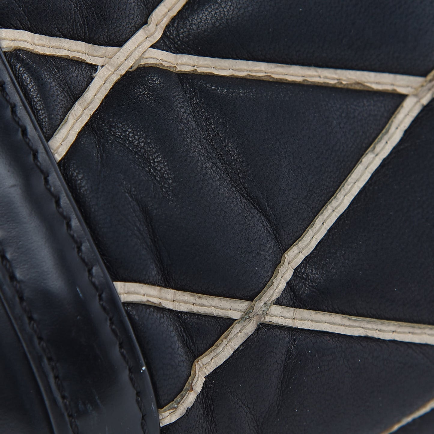 Lambskin Malletage Pochette Flap Black