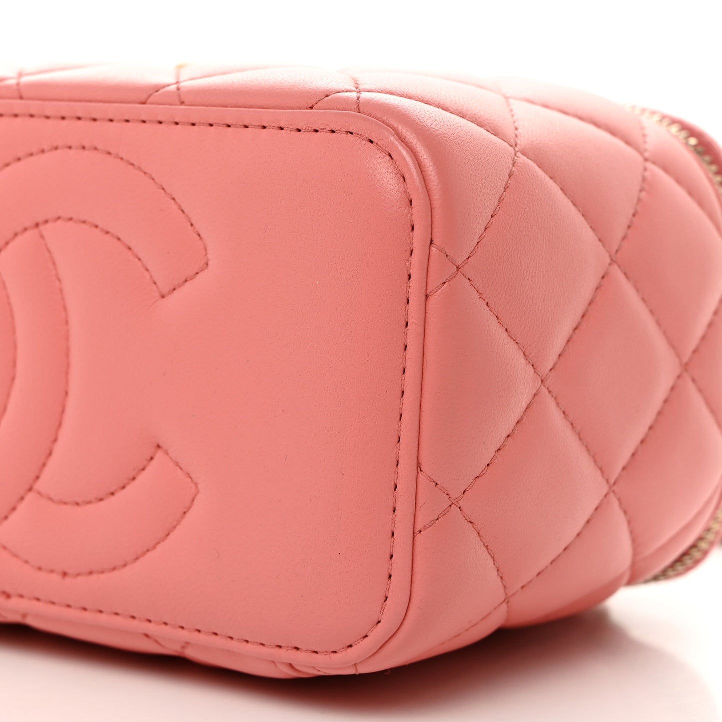 Lambskin Quilted Small Charming Top Handle Vanity Case With Chain Pink