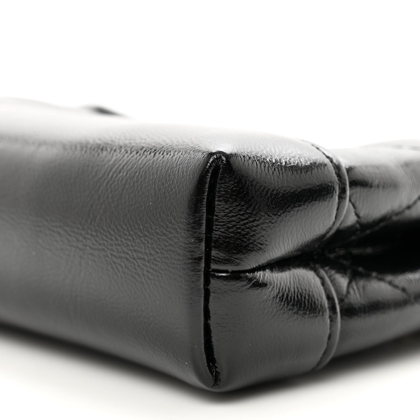 Shiny Lambskin Quilted Micro 31 Clutch With Chain Black