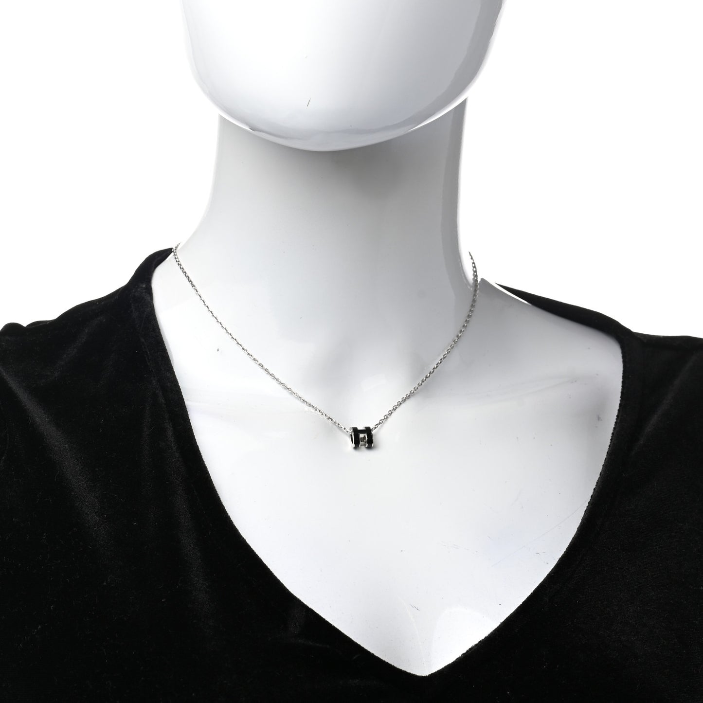 Lacquered Palladium Mini Pop H Pendant Necklace Black