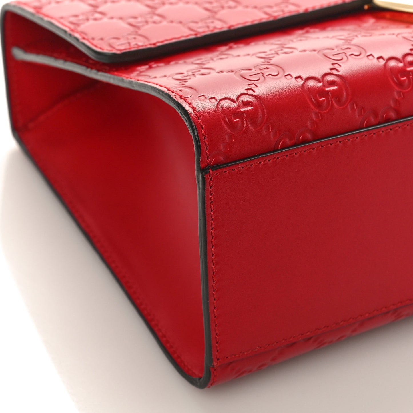 Guccissima Medium Padlock Shoulder Bag Hibiscus Red