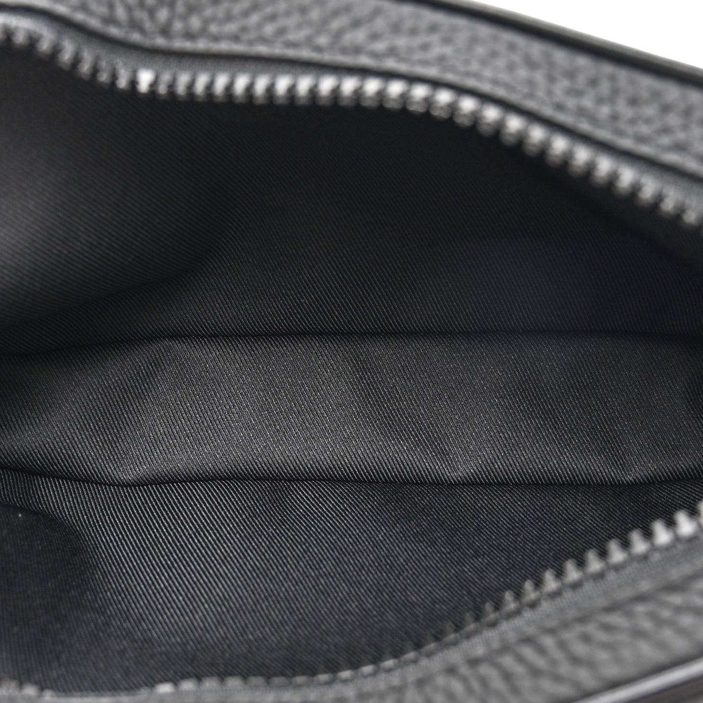 Taurillon Monogram Uniformes Solar Ray Soft Pochette Volga Belt Bag Black