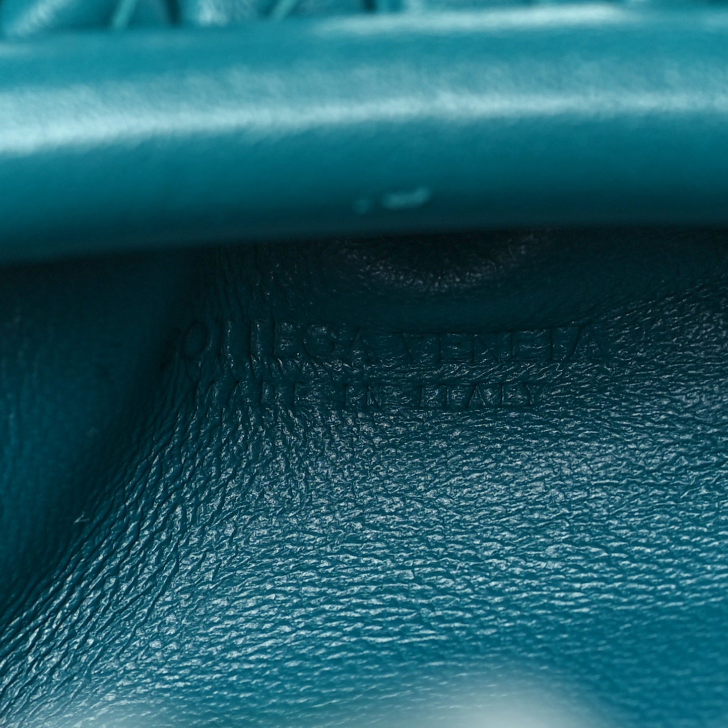Nappa Intrecciato The Mini Pouch Mallard
