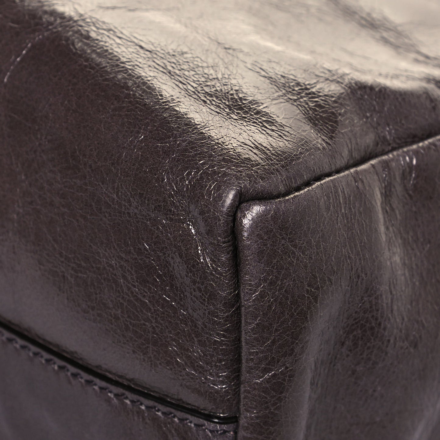 Vitello Shine Shopping Tote Fumo