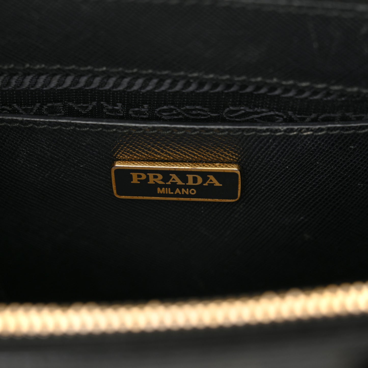 Saffiano Lux Micro Galleria Double Zip Tote Black
