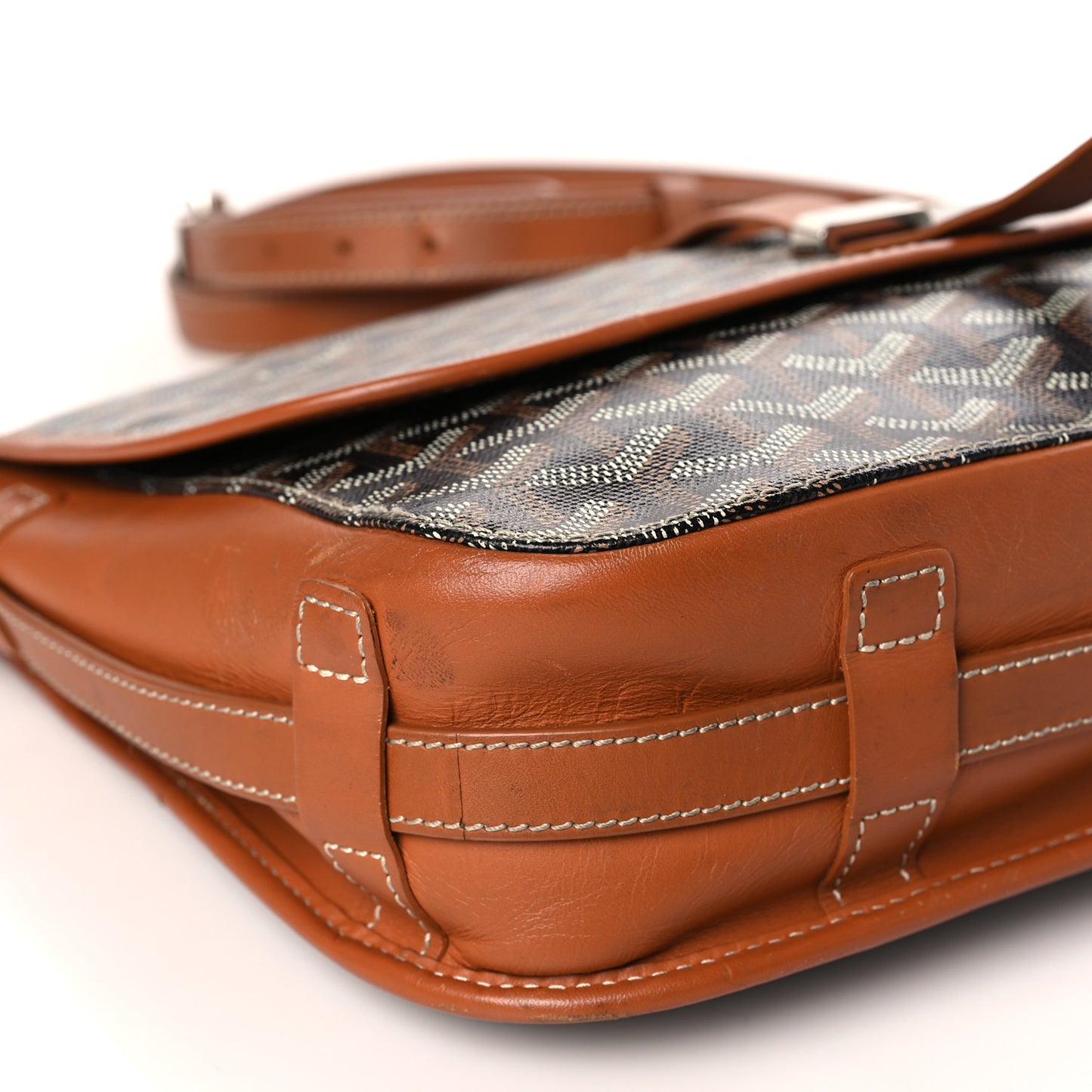 Goyardine Belvedere II MM Messenger Bag Black Gold