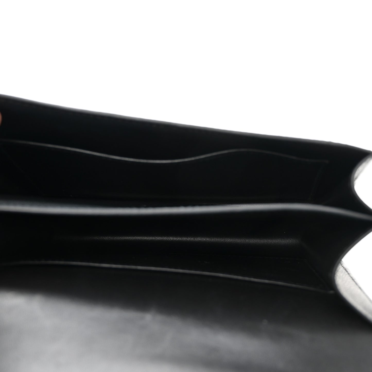 Epsom Constance 18 Black