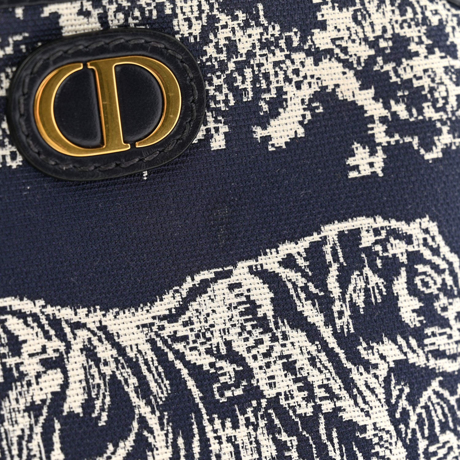 Christian Dior Embroidered Toile De Jouy 30 Montaigne Cosmetic Pouch Blue 7 of 8