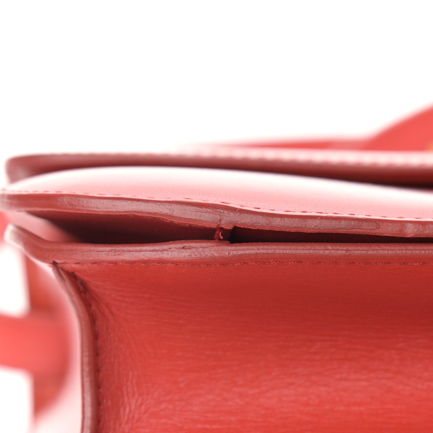 Box Calfskin Medium Classic Box Flap Bag Red