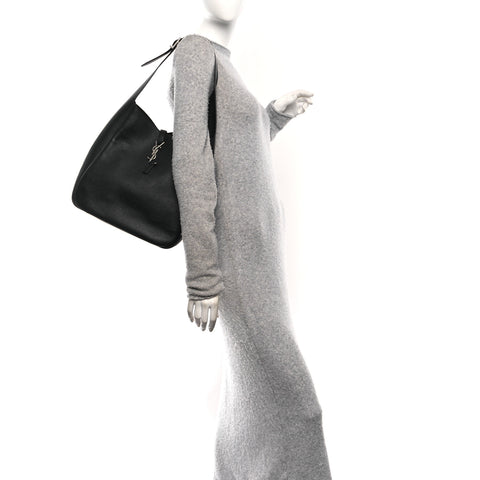 Supple Calfskin Large Le 5 A 7 Soft Hobo Black