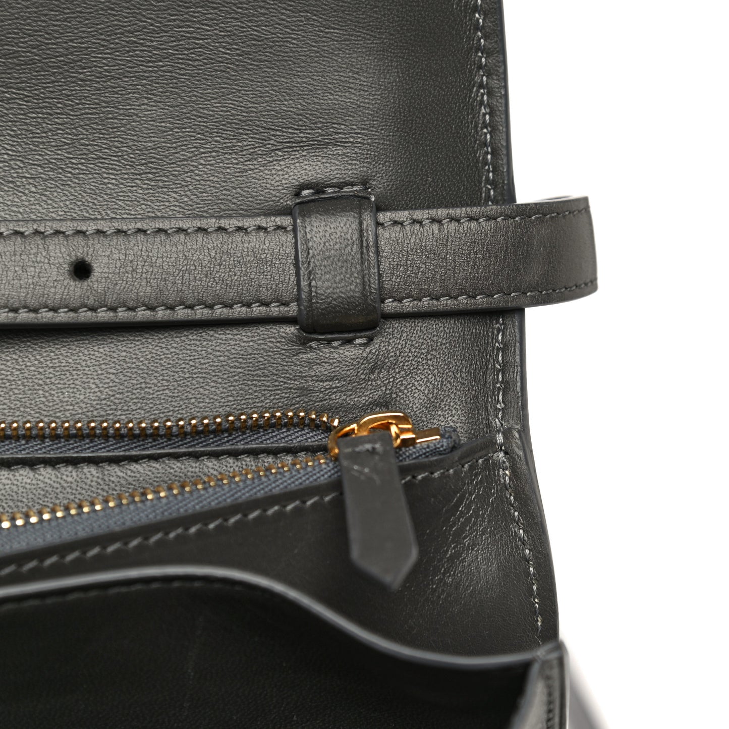 Box Calfskin Medium Classic Box Flap Bag Grey