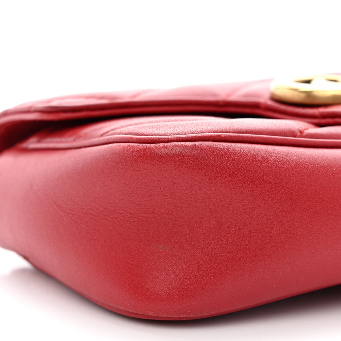 Calfskin Matelasse Super Mini GG Marmont Shoulder Bag Hibiscus Red