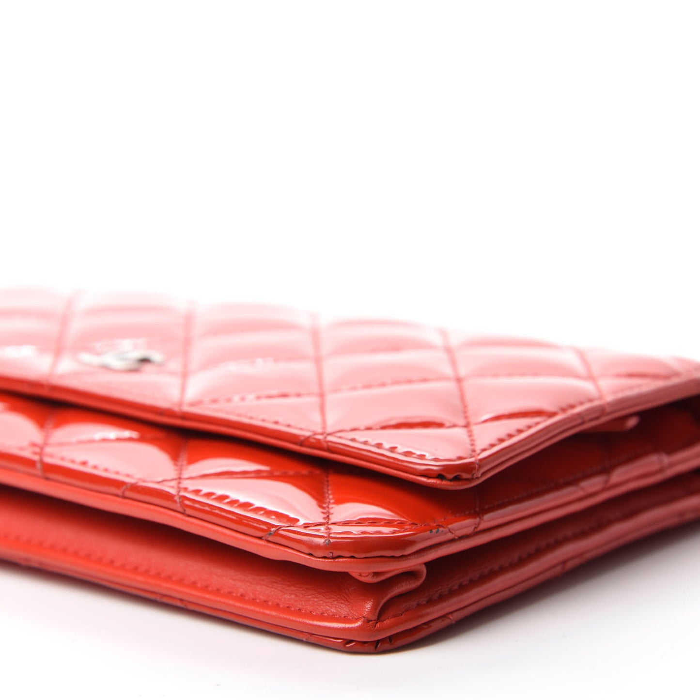 Patent Quilted Wallet On Chain WOC Red