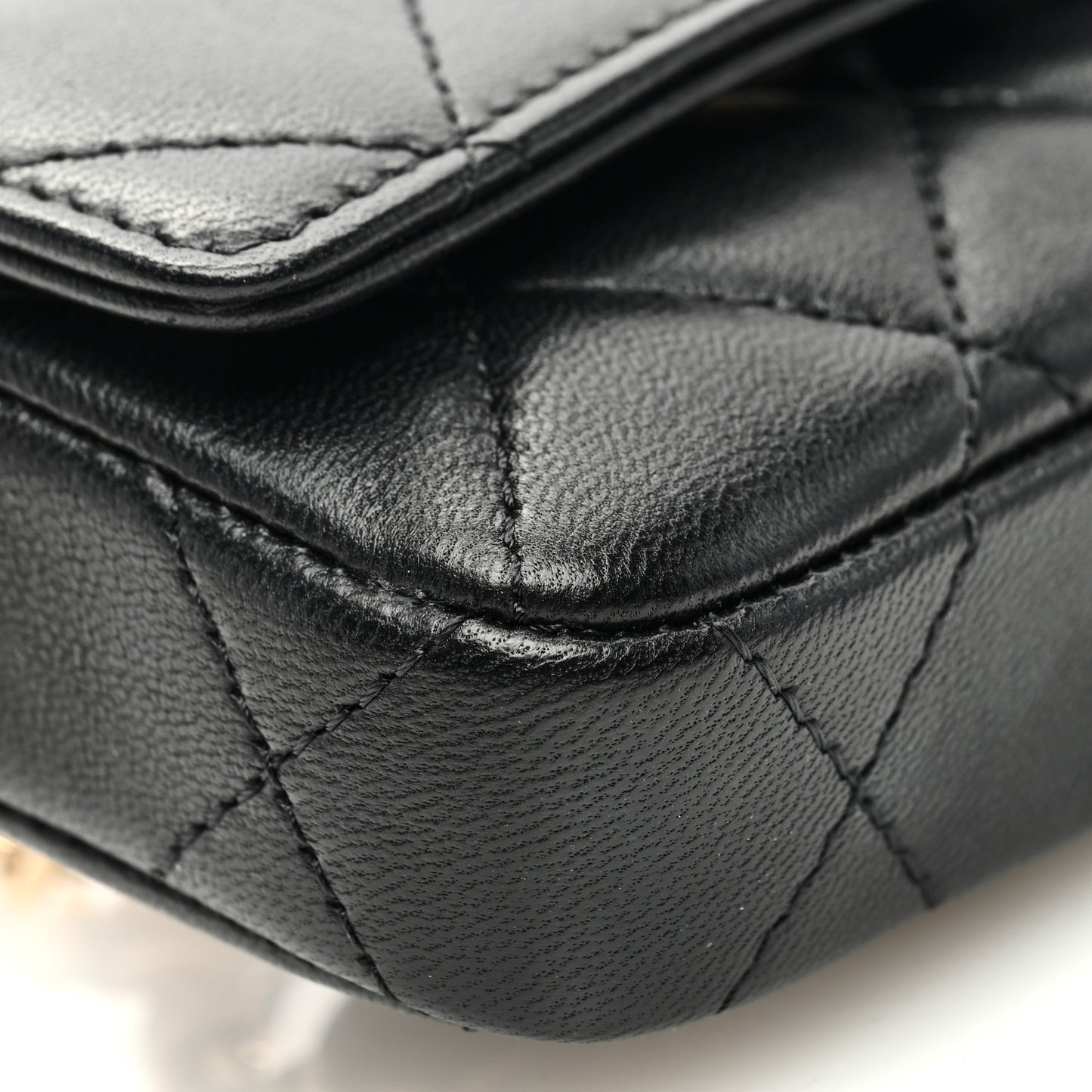 Lambskin Quilted Pearl Chain Belt Bag Black