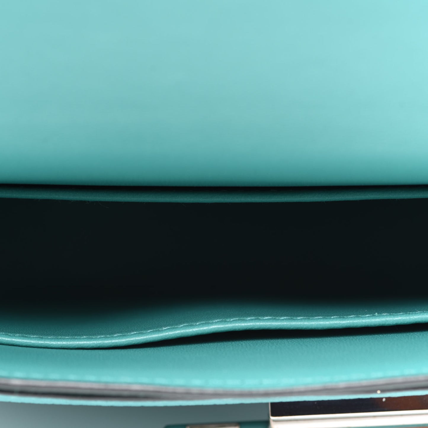 Chevre Mysore Mini Verrou Chaine Bag Bleu Paon