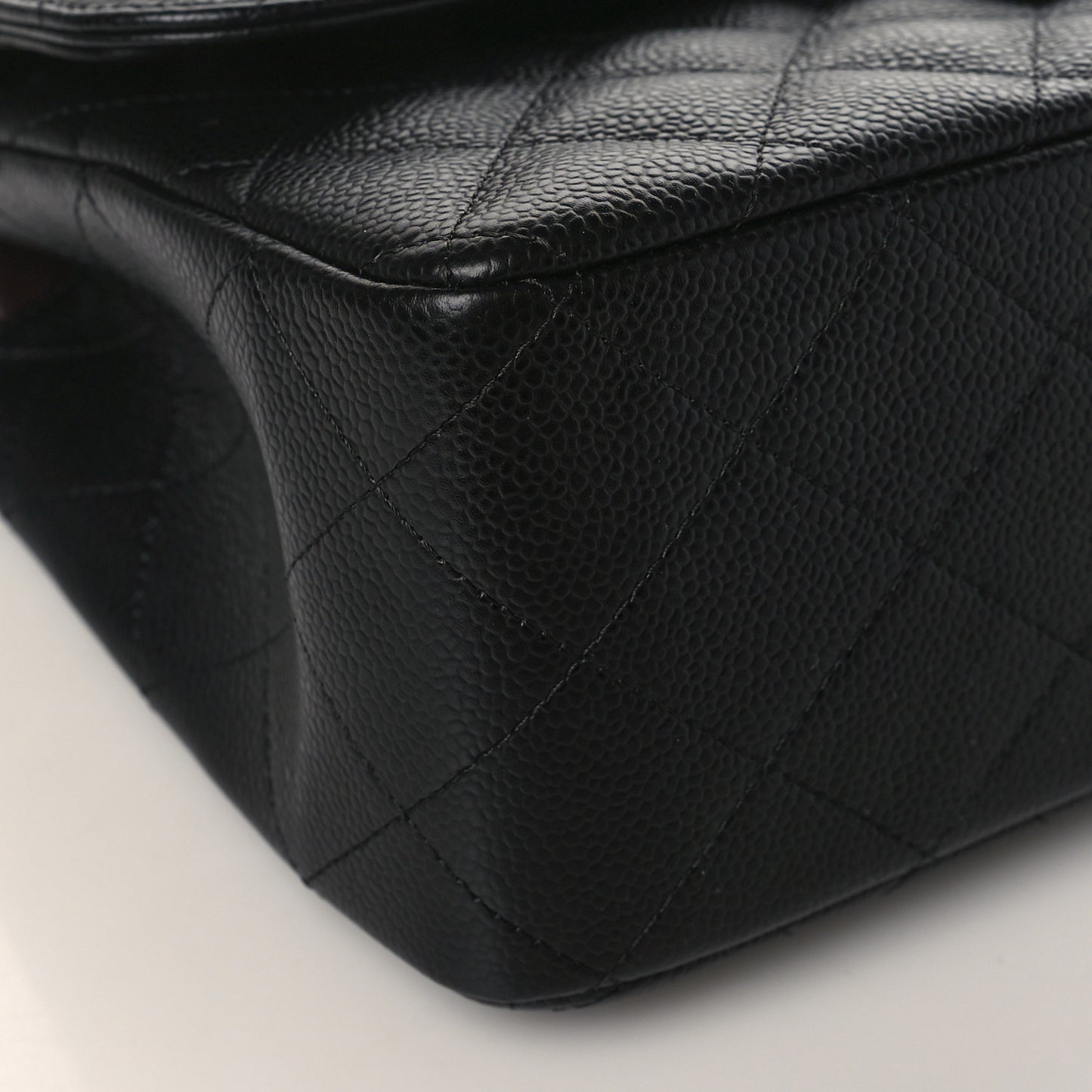 Caviar Quilted Jumbo Double Flap Black