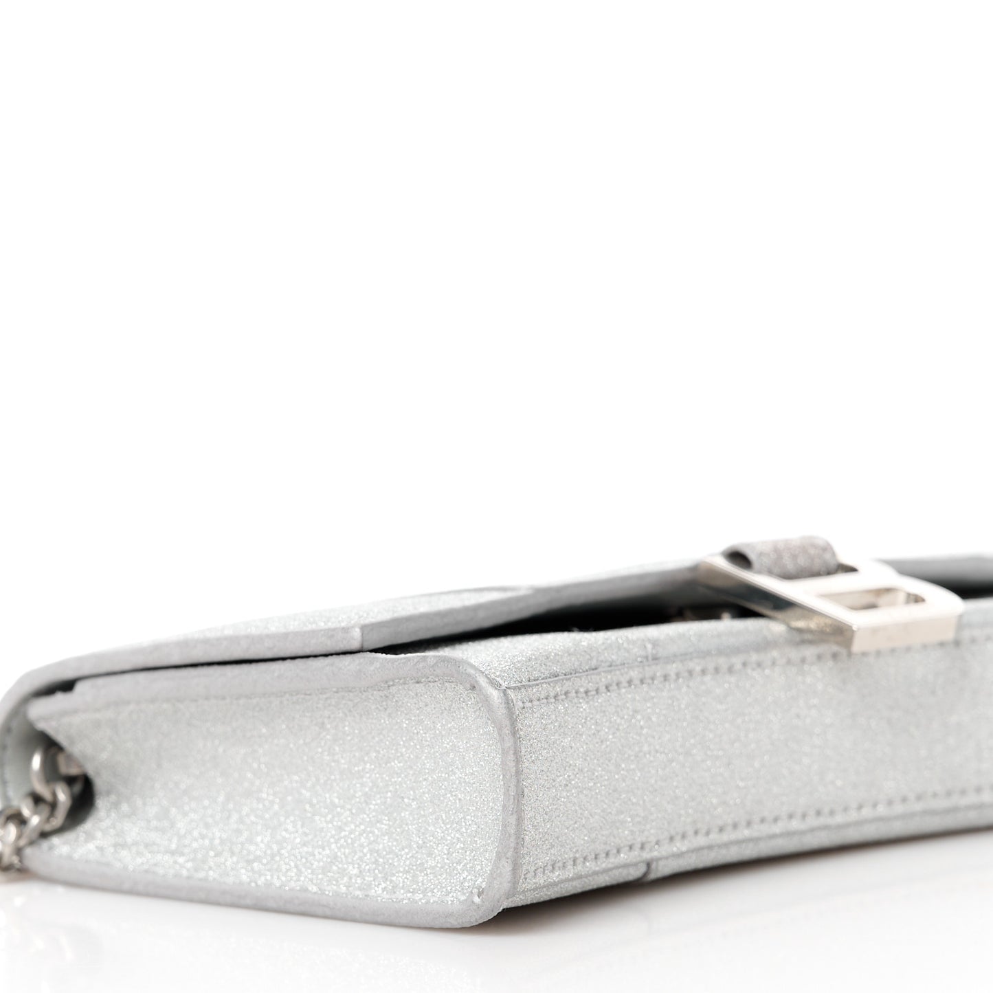 Sparkling Fabric XS Hourglass Wallet On Chain Silver