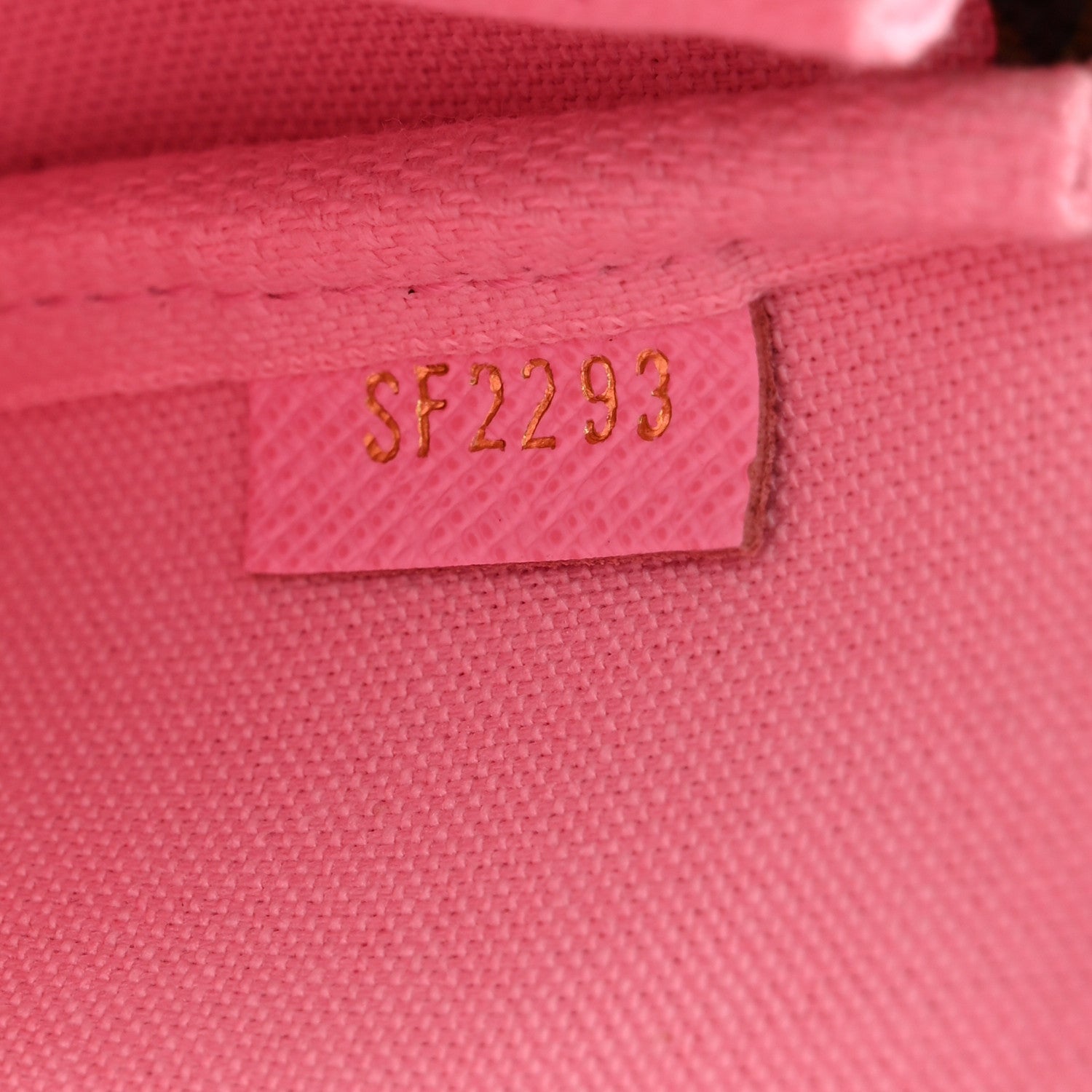 Louis Vuitton Monogram 2023 Christmas Animation Alpine Pochette Accessories Pink 7 of 9